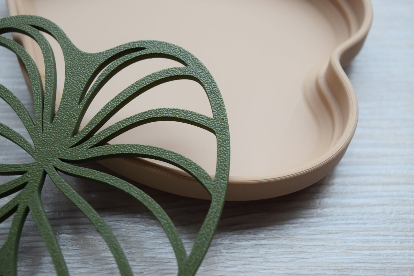 Riva Seifen & Schwammablage / Monstera Blatt Design