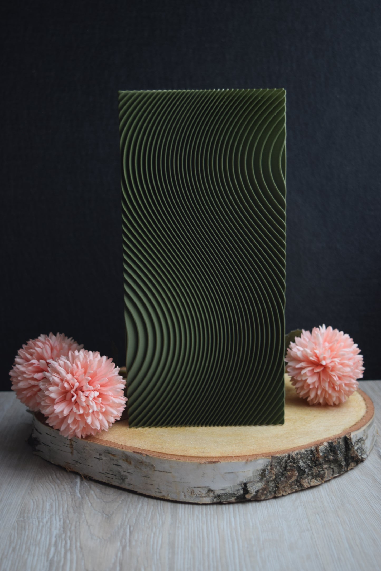 Aria Vase / fließende Wellenstruktur